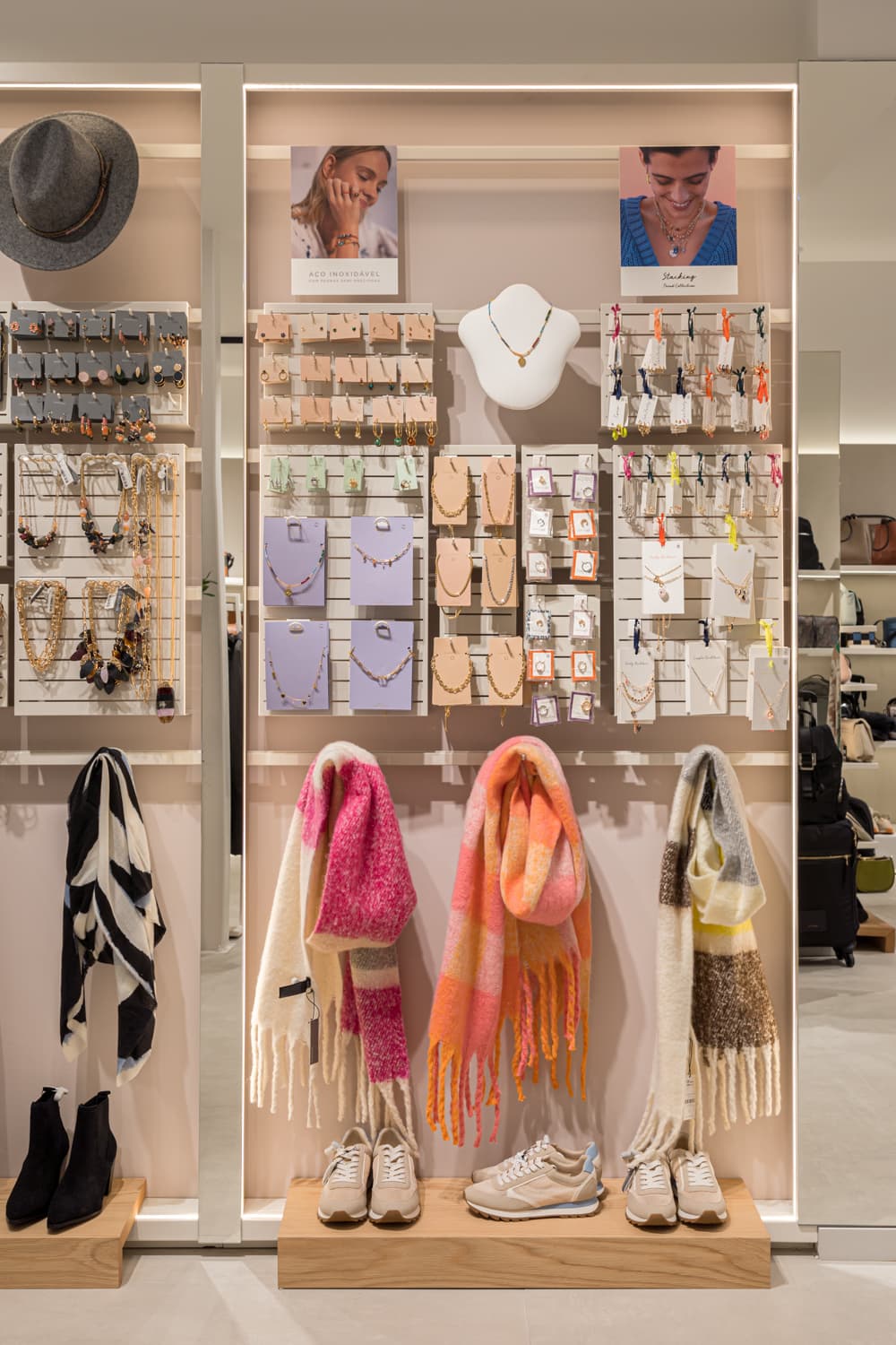 interior store design