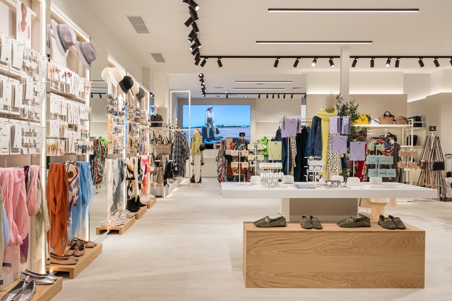 interior store design